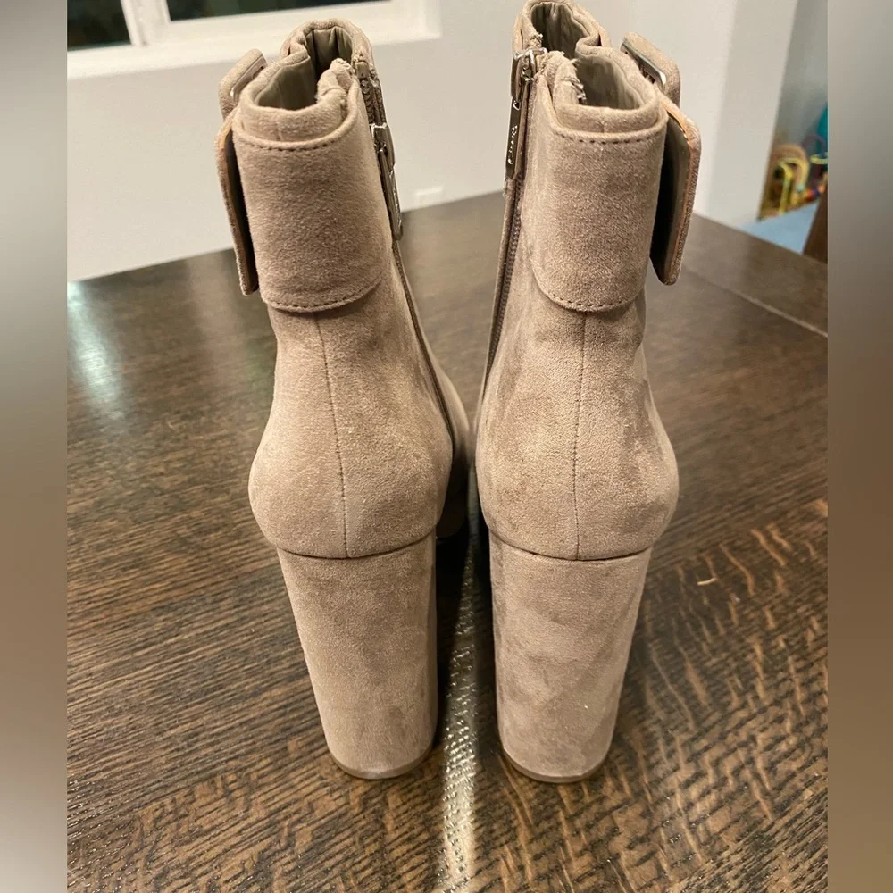 NIB Sam Edelman Alie Platform Bootie in Flint Grey - Picture 5 of 9
